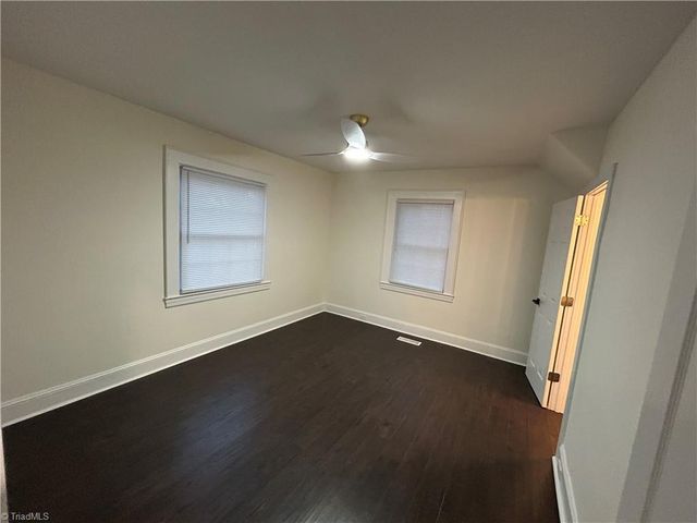 900 Gales Avenue, Winston-salem, NC 27103