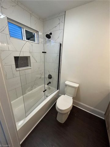 900 Gales Avenue, Winston-salem, NC 27103