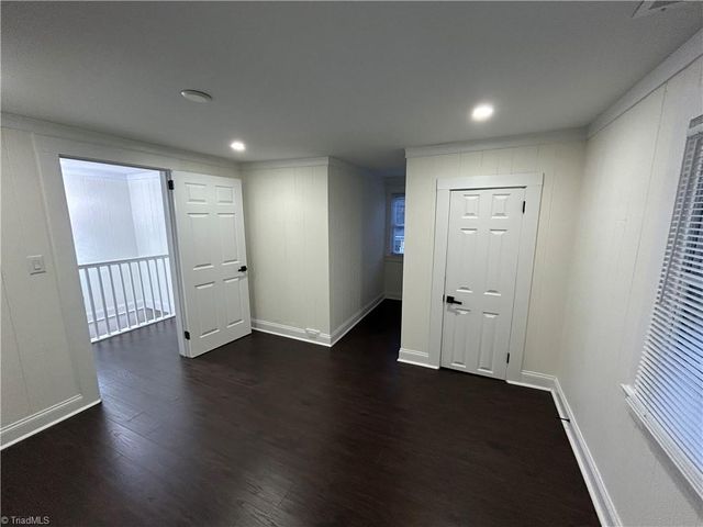 900 Gales Avenue, Winston-salem, NC 27103