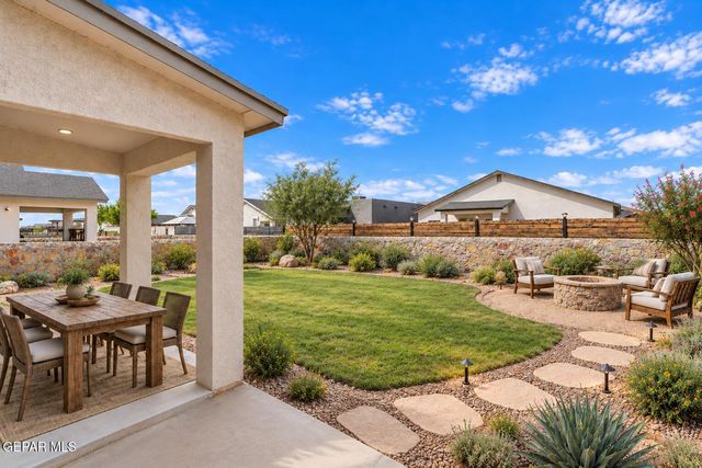 13749 Flora Vista Avenue, Horizon City, TX 79928