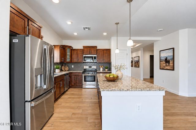 13749 Flora Vista Avenue, Horizon City, TX 79928