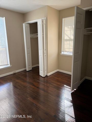 8515 MAPLE Street, Jacksonville, FL 32244