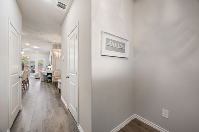 3215 Hampton Drive, Richland Hills, TX 76118