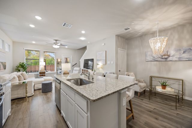 3215 Hampton Drive, Richland Hills, TX 76118