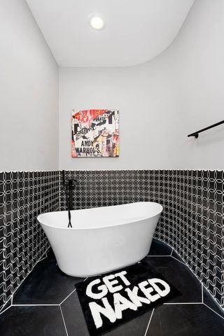 9716 Riddlewood Lane, Houston, TX 77025