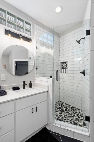 9716 Riddlewood Lane, Houston, TX 77025