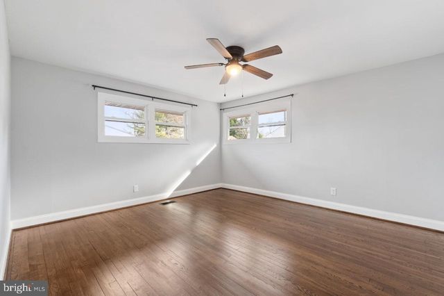 354 BERRY ST, Orange, VA 22960