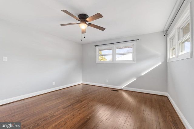 354 BERRY ST, Orange, VA 22960