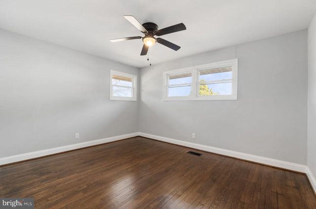 354 BERRY ST, Orange, VA 22960