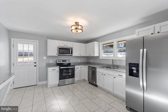 354 BERRY ST, Orange, VA 22960
