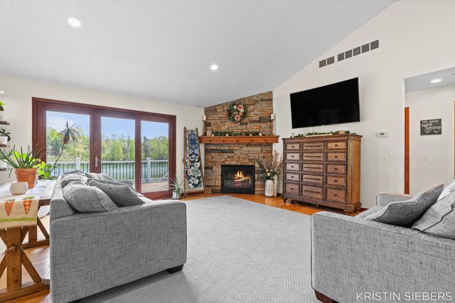 9760 Jade Drive, Allendale Twp, MI 49401