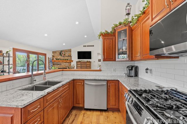 9760 Jade Drive, Allendale Twp, MI 49401