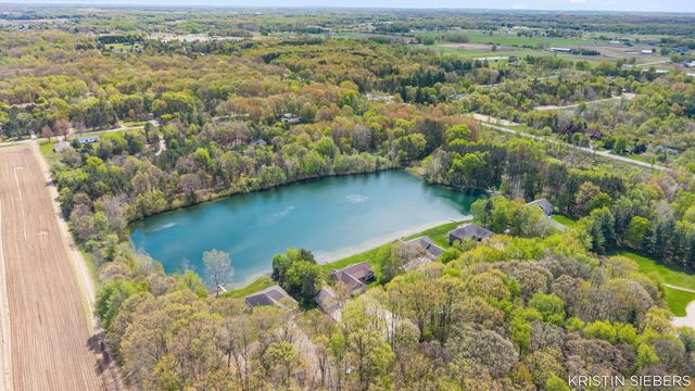 9760 Jade Drive, Allendale Twp, MI 49401