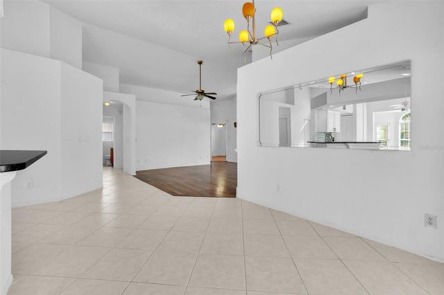 225 LANCER OAK DRIVE, Apopka, FL 32712