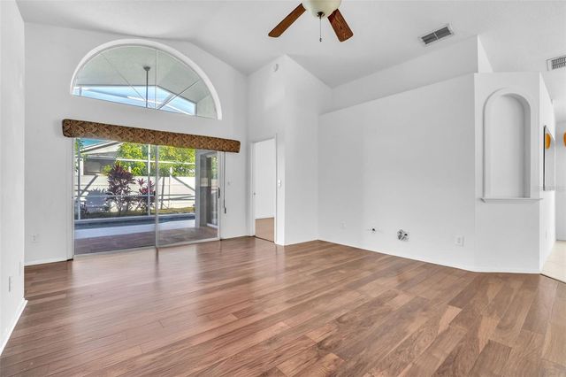 225 LANCER OAK DRIVE, Apopka, FL 32712