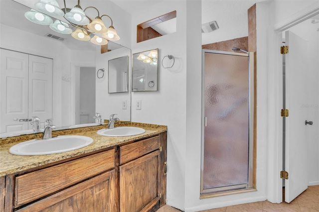 225 LANCER OAK DRIVE, Apopka, FL 32712