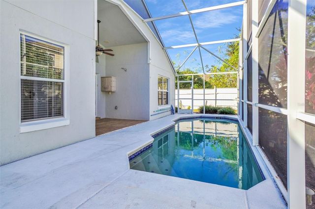 225 LANCER OAK DRIVE, Apopka, FL 32712