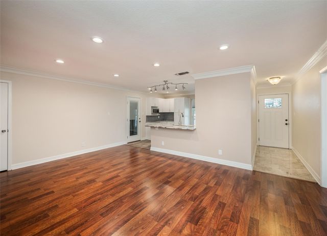 917 Chiswick DR, Austin, TX 78753