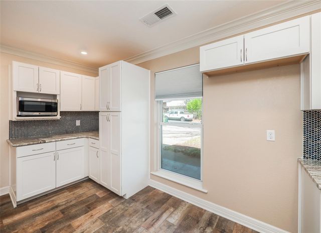 917 Chiswick DR, Austin, TX 78753