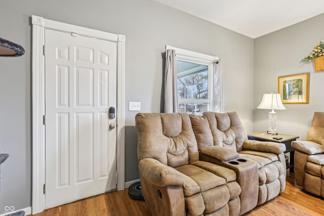 650 E Pearl Street, Whiteland, IN 46184