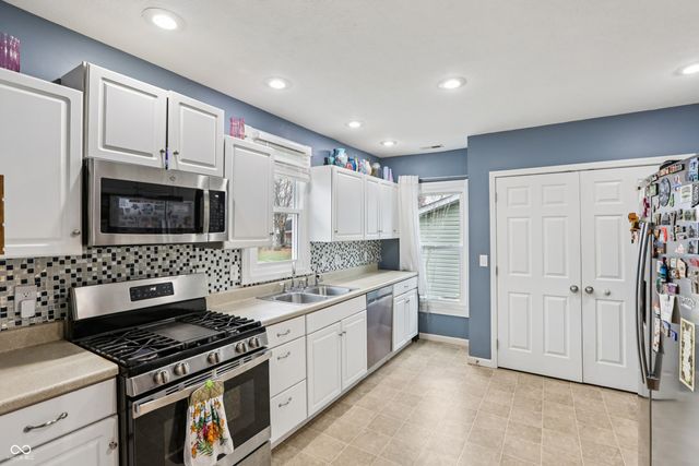 650 E Pearl Street, Whiteland, IN 46184