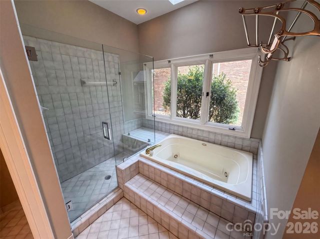 3711 Surry Ridge Court, Charlotte, NC 28210