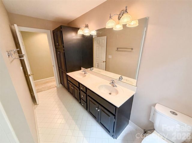 3711 Surry Ridge Court, Charlotte, NC 28210