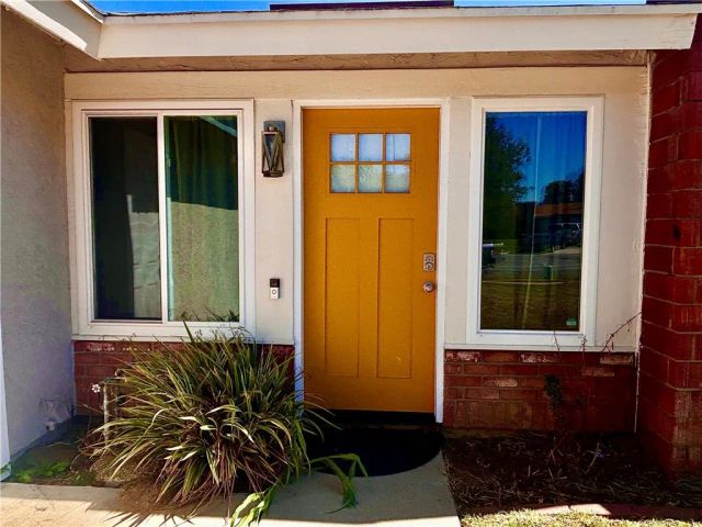 2969 Crestwood Place, Riverside, CA 92503