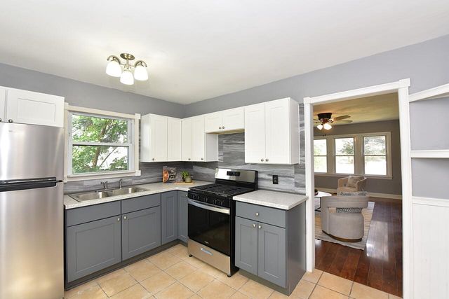 6121 Spring STREET, Mount Pleasant, WI 53406