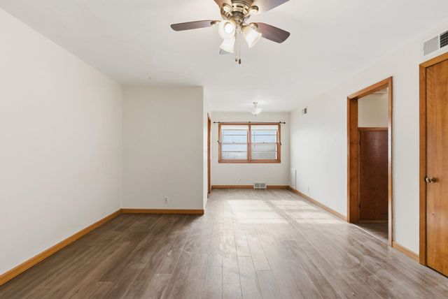 201 W Kinkaid St, Wichita, KS 67213
