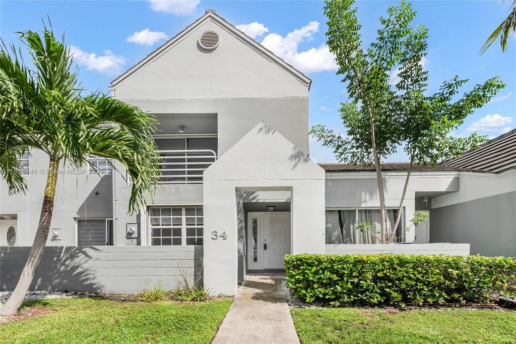 10300 SW 147th Ct Cir 34, Miami, FL 33196