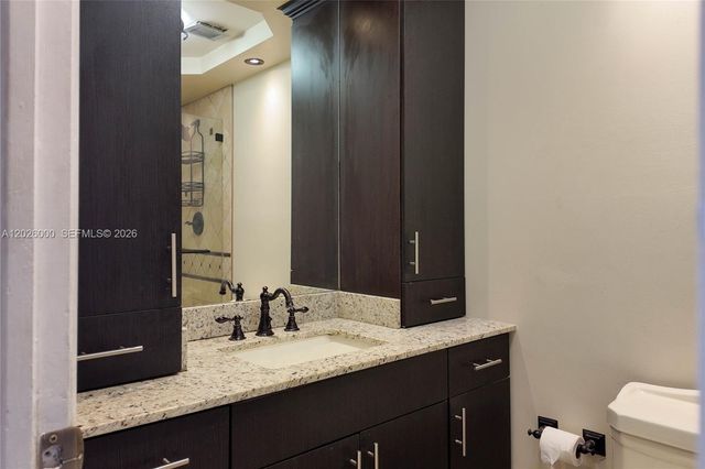 1965 S Ocean Dr 9L, Hallandale Beach, FL 33009