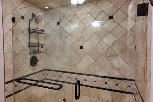 1965 S Ocean Dr 9L, Hallandale Beach, FL 33009