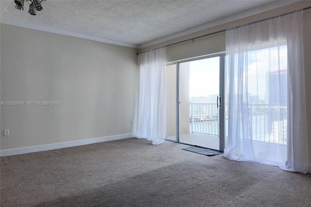 1965 S Ocean Dr 9L, Hallandale Beach, FL 33009
