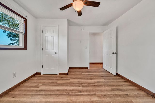 1084 Altice RD, Moneta, VA 24121