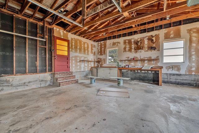1084 Altice RD, Moneta, VA 24121