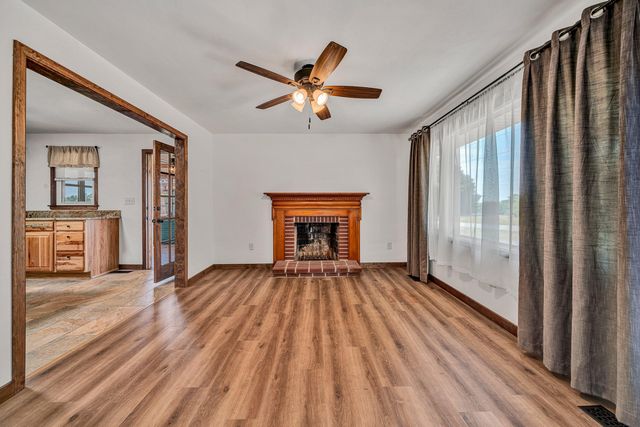 1084 Altice RD, Moneta, VA 24121