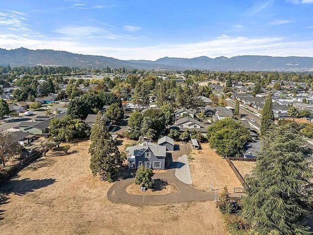 1007 Garfield Street, Medford, OR 97501