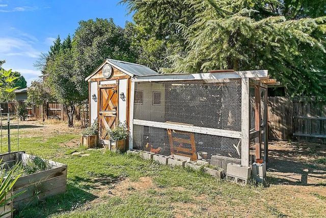 1007 Garfield Street, Medford, OR 97501