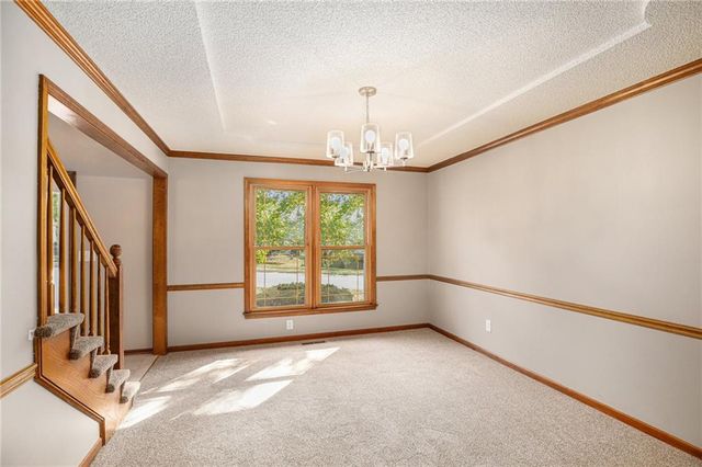 3665 SW Kimstin Circle, Blue Springs, MO 64015