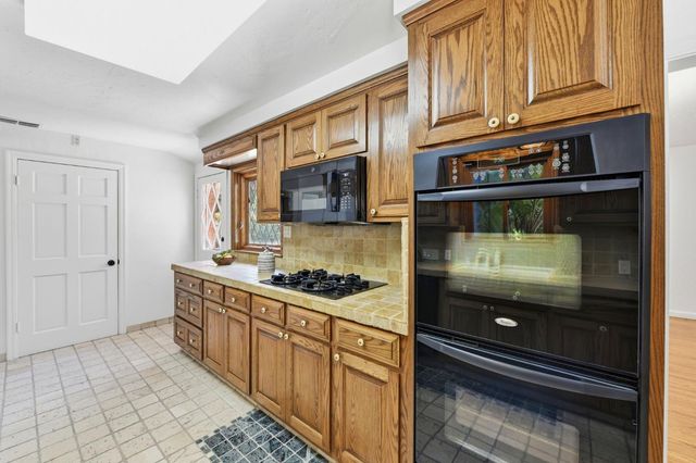 3012 Root Ave, Carmichael, CA 95608