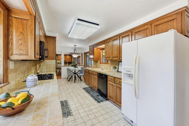 3012 Root Ave, Carmichael, CA 95608