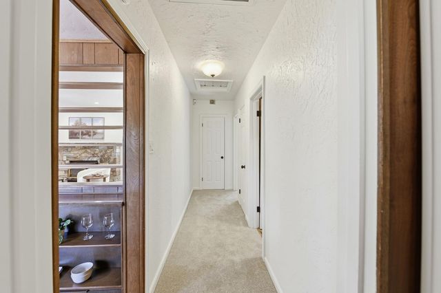 3012 Root Ave, Carmichael, CA 95608