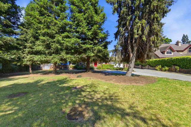 3012 Root Ave, Carmichael, CA 95608
