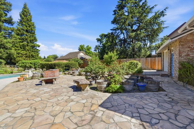 3012 Root Ave, Carmichael, CA 95608