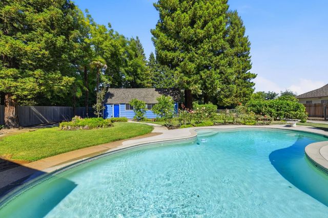 3012 Root Ave, Carmichael, CA 95608