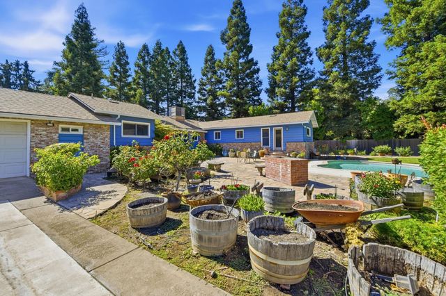 3012 Root Ave, Carmichael, CA 95608