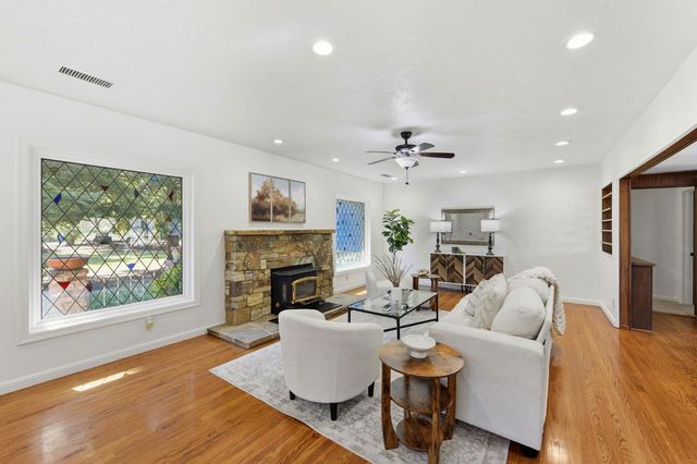 3012 Root Ave, Carmichael, CA 95608