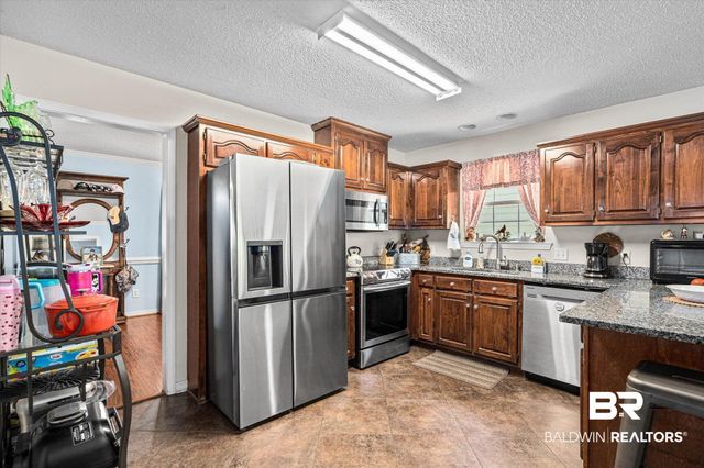 6408 Doubletree Court, Mobile, AL 36695