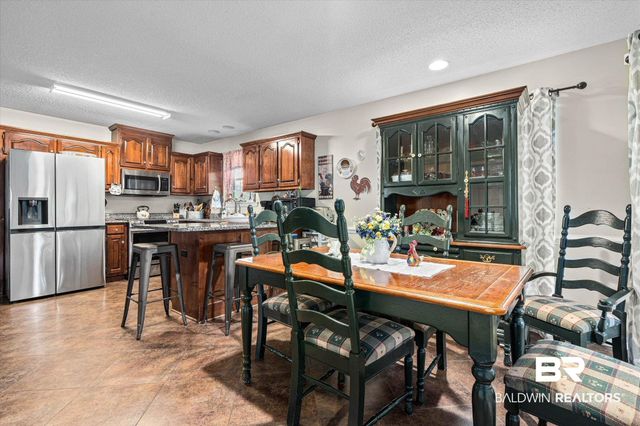 6408 Doubletree Court, Mobile, AL 36695